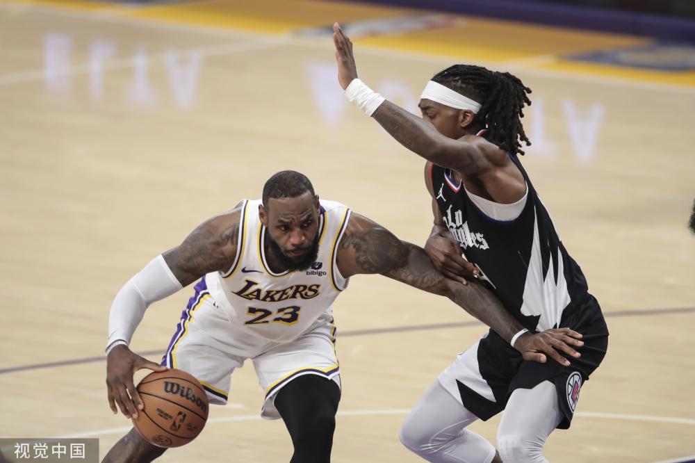 他通过出色 他通过出色