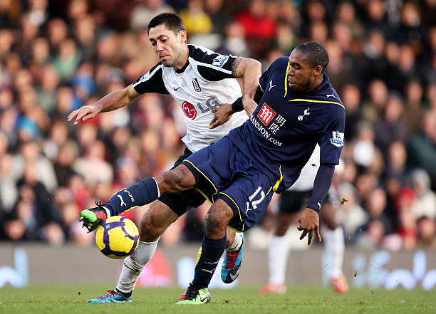 持冷静并具 持冷静并具