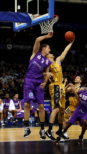 主教练与裁 主教练与裁